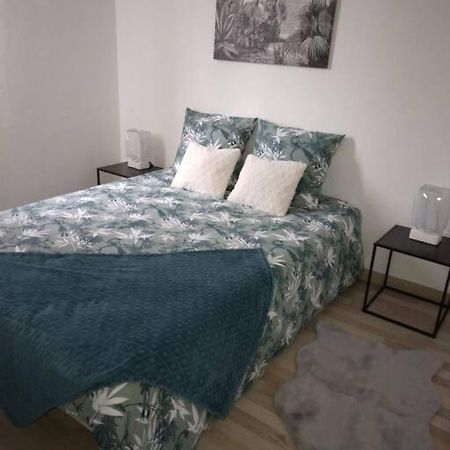 Appartement Cosy Avec Terrasse Vaux-Sur-Seine Экстерьер фото