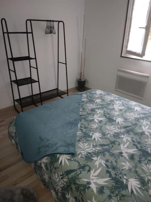 Appartement Cosy Avec Terrasse Vaux-Sur-Seine Экстерьер фото